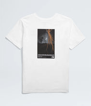 Load image into Gallery viewer, North Face Boys' Graphic SS Tee TNF White
