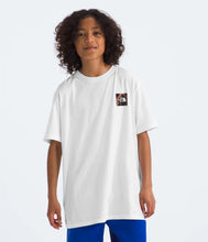 Load image into Gallery viewer, North Face Boys' Graphic SS Tee TNF White