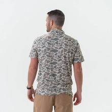 Load image into Gallery viewer, Burlebo Performance Polo in Classic Deer Camo