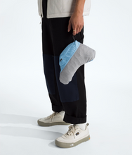 Load image into Gallery viewer, The North Face Women's Alta Vista Jacket in Cornflower Blue