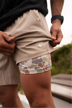 Load image into Gallery viewer, Burlebo 5.5" Heather Khaki Athletic Shorts
