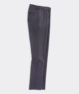 Vineyard Vines On-The-Go Pant in Dark Night