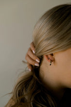 Load image into Gallery viewer, Trust Earring Studs