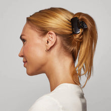 Load image into Gallery viewer, Kitsch Recycled Plastic Medium Puffy Claw Clips 2pc Set