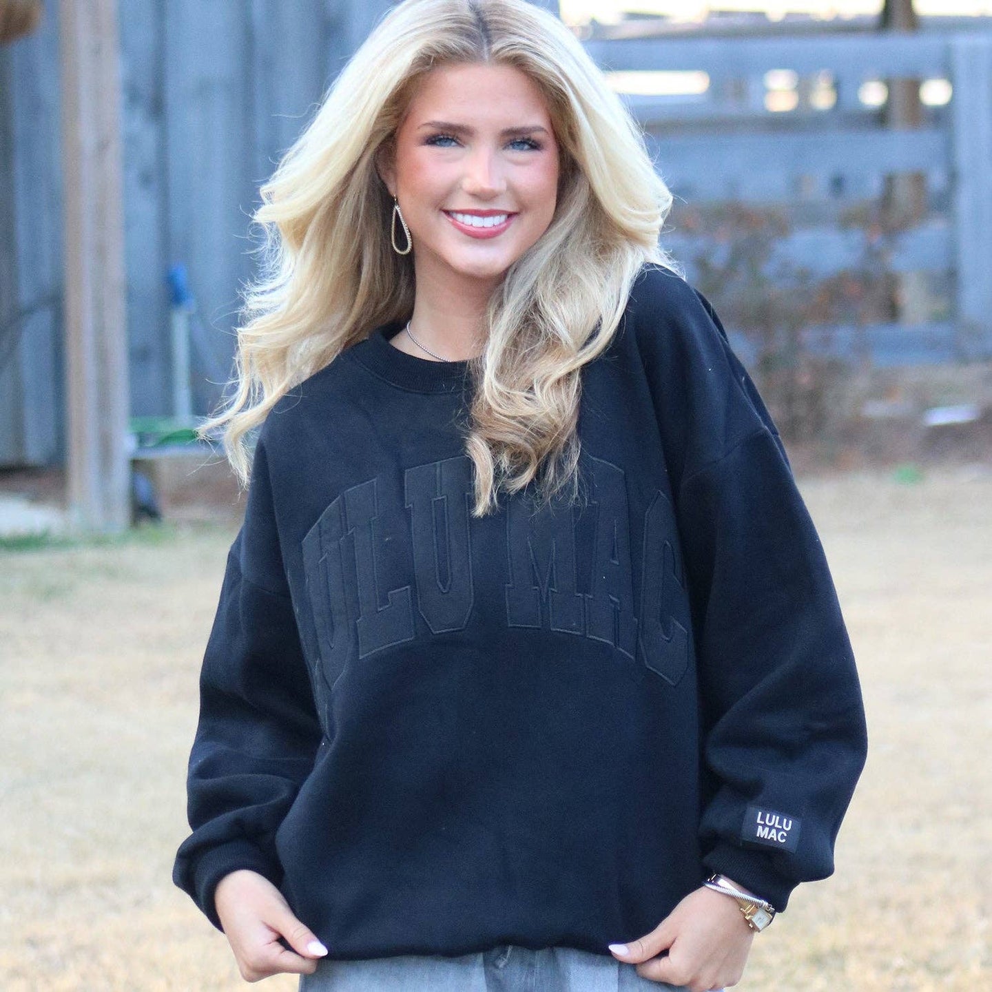 Lulu Mac Mono Sweatshirt in Black
