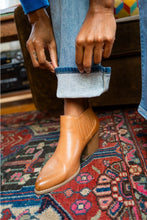 Load image into Gallery viewer, This Year Thermal Bootcut Jeans