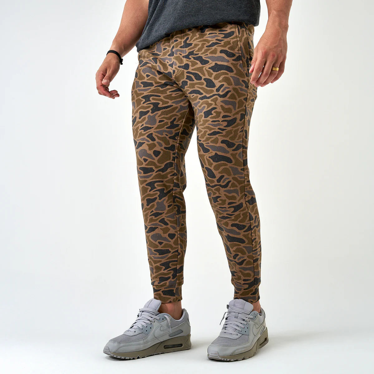 Burlebo Fleece Joggers in Gauge Camo