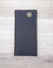 Load image into Gallery viewer, Light Brown Crazy Horse Shot Wallet