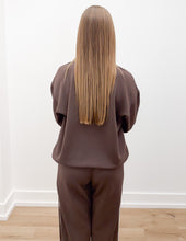 Load image into Gallery viewer, Modal Scuba V-Neck Piping Top in Espresso/Cream