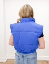 Load image into Gallery viewer, Saying Nothing More Crop Puffer Vest in Blue