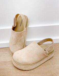 Let's Go Girls Slingback Clogs in Beige