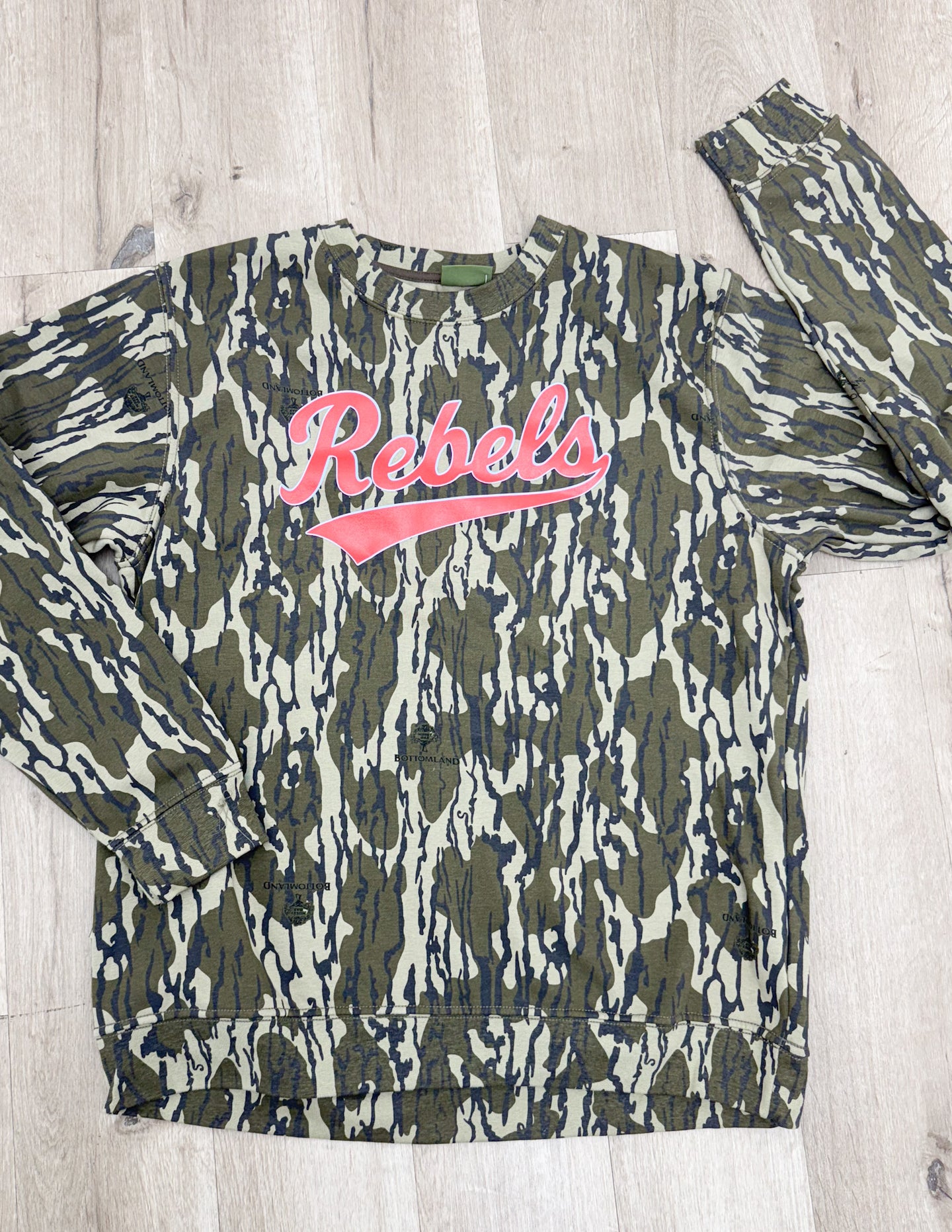 Rebels Script Crewneck Sweatshirt